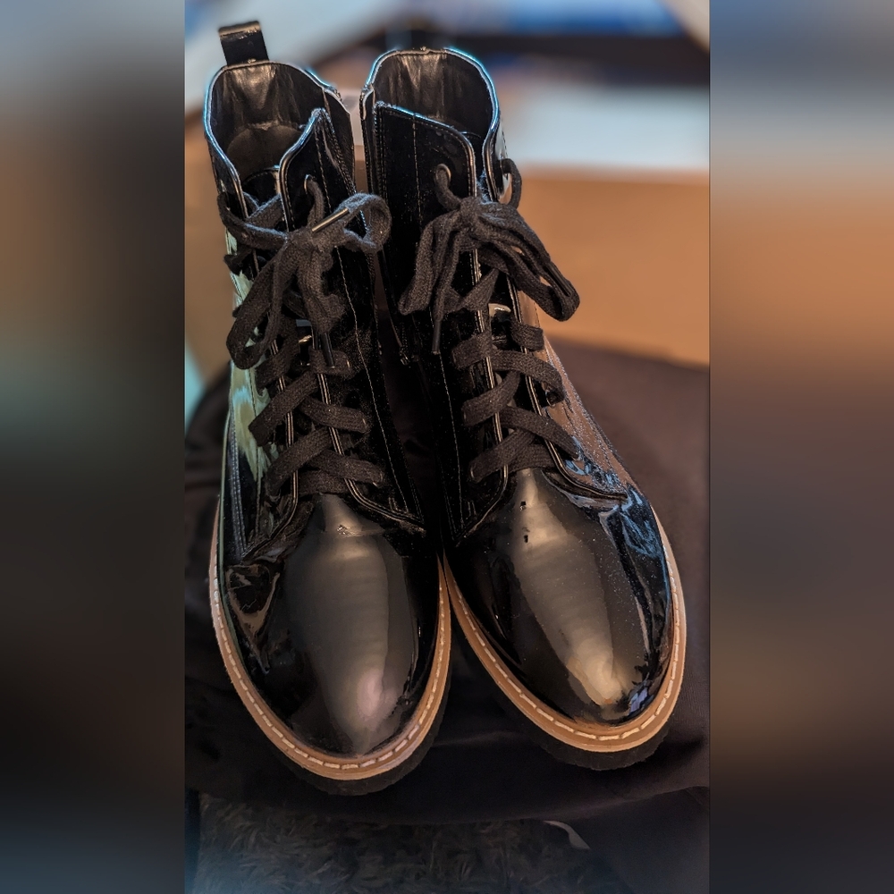 Black Lace-Up Boots